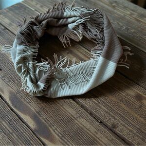 Elegant Brown and Tan Infinity Knit Scarf🧣with Fringe